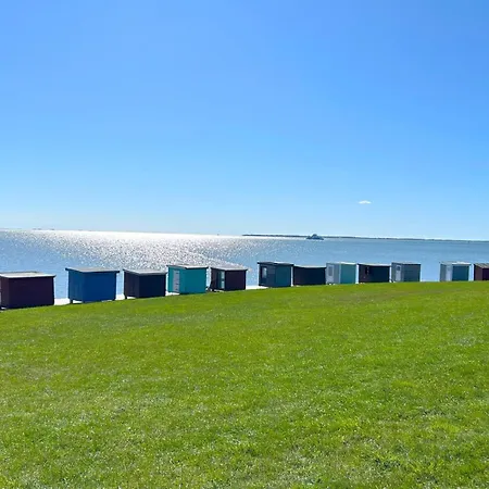 Holiday home Mit Garten Und Sauna In Nahe Nordsee Dagebuell